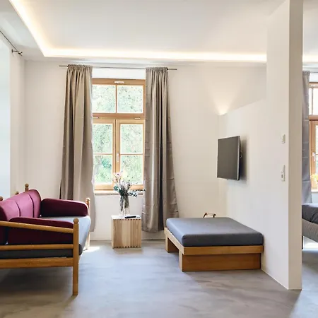 Stelzlhof - In *